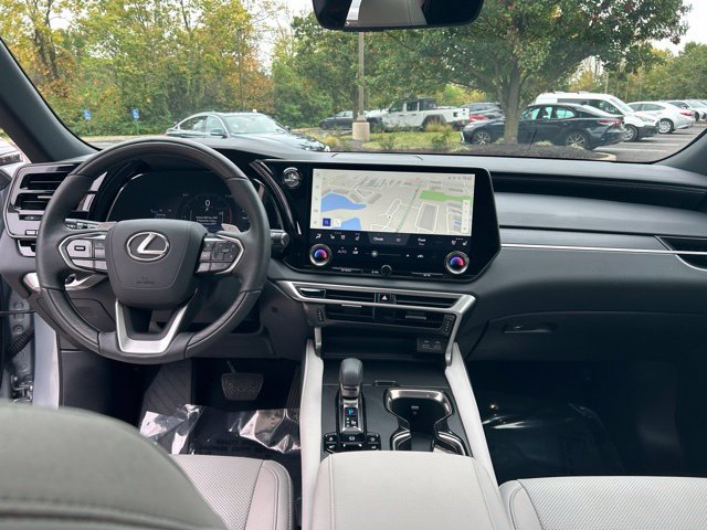 Used 2026 Lexus RX 350 Premium w/ All Season Protection Package AWD/4WD image 21
