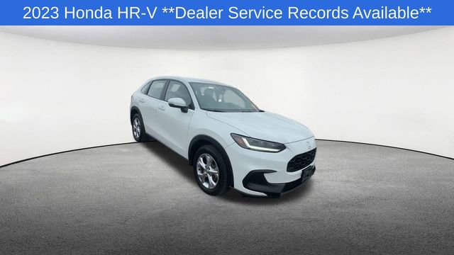 Used 2023 Honda HR-V LX image 2