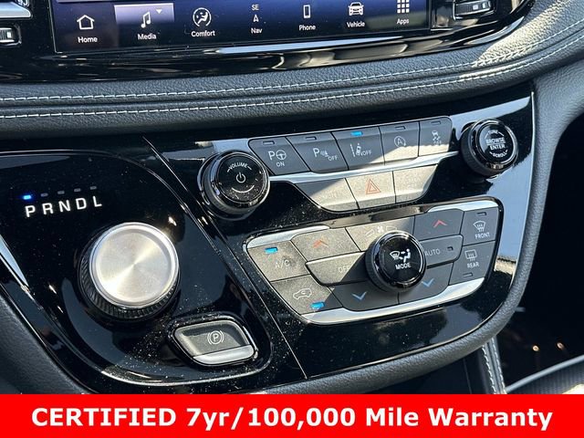 Used 2023 Chrysler Pacifica Limited w/ S Appearance Package image 27