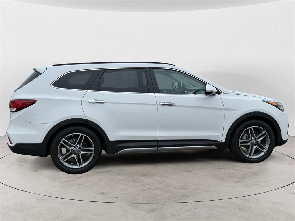 Used 2017 Hyundai Santa Fe Limited image 6