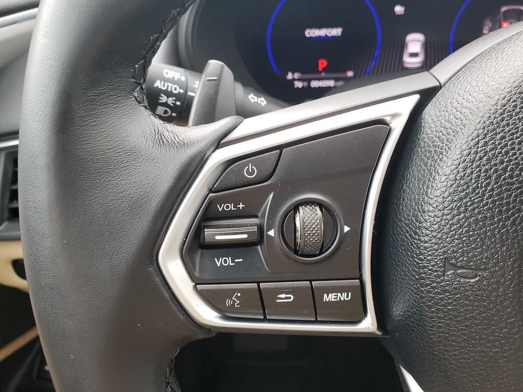 Certified 2025 Acura TLX w/ Technology Package image 15