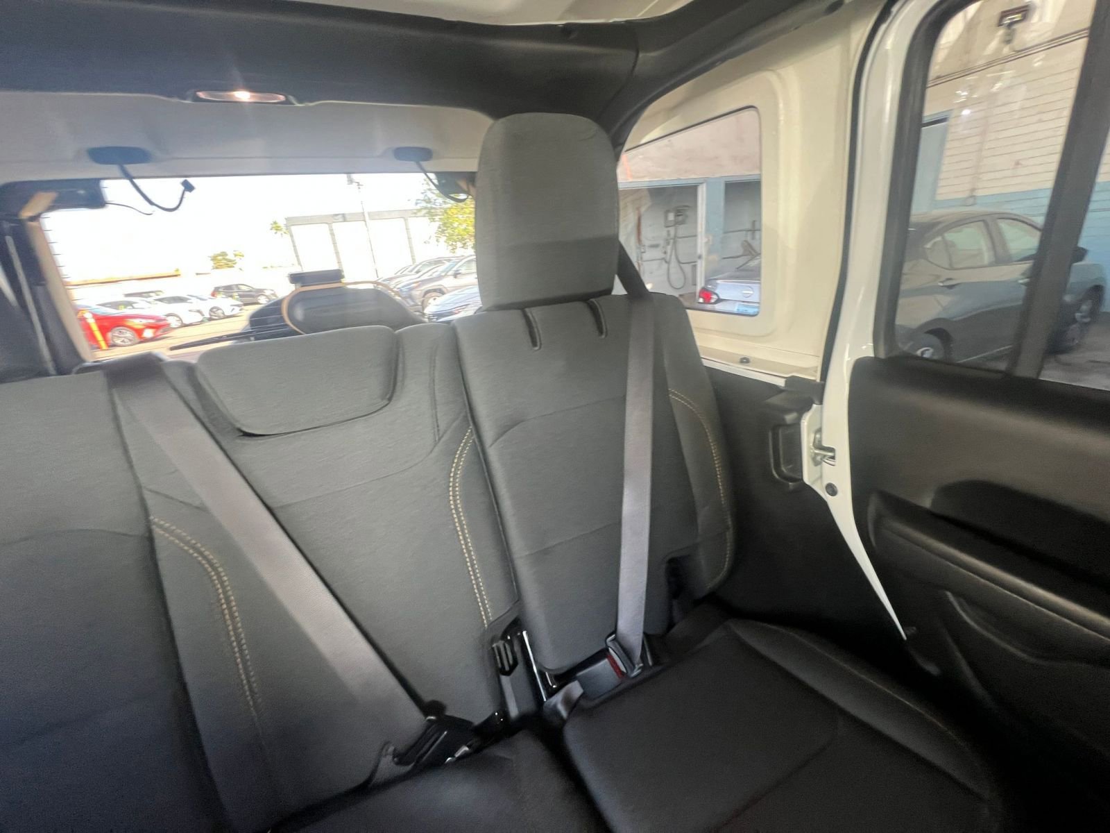 Used 2025 Jeep Wrangler Sport S image 37