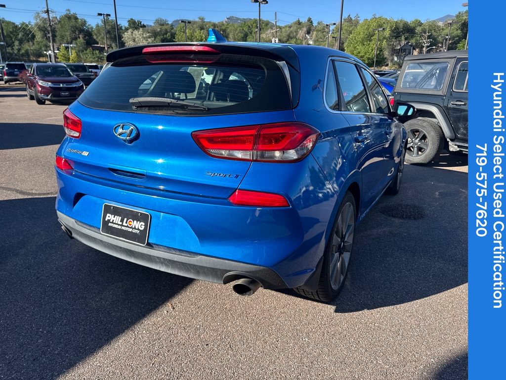 Used 2018 Hyundai Elantra GT Sport FWD image 12