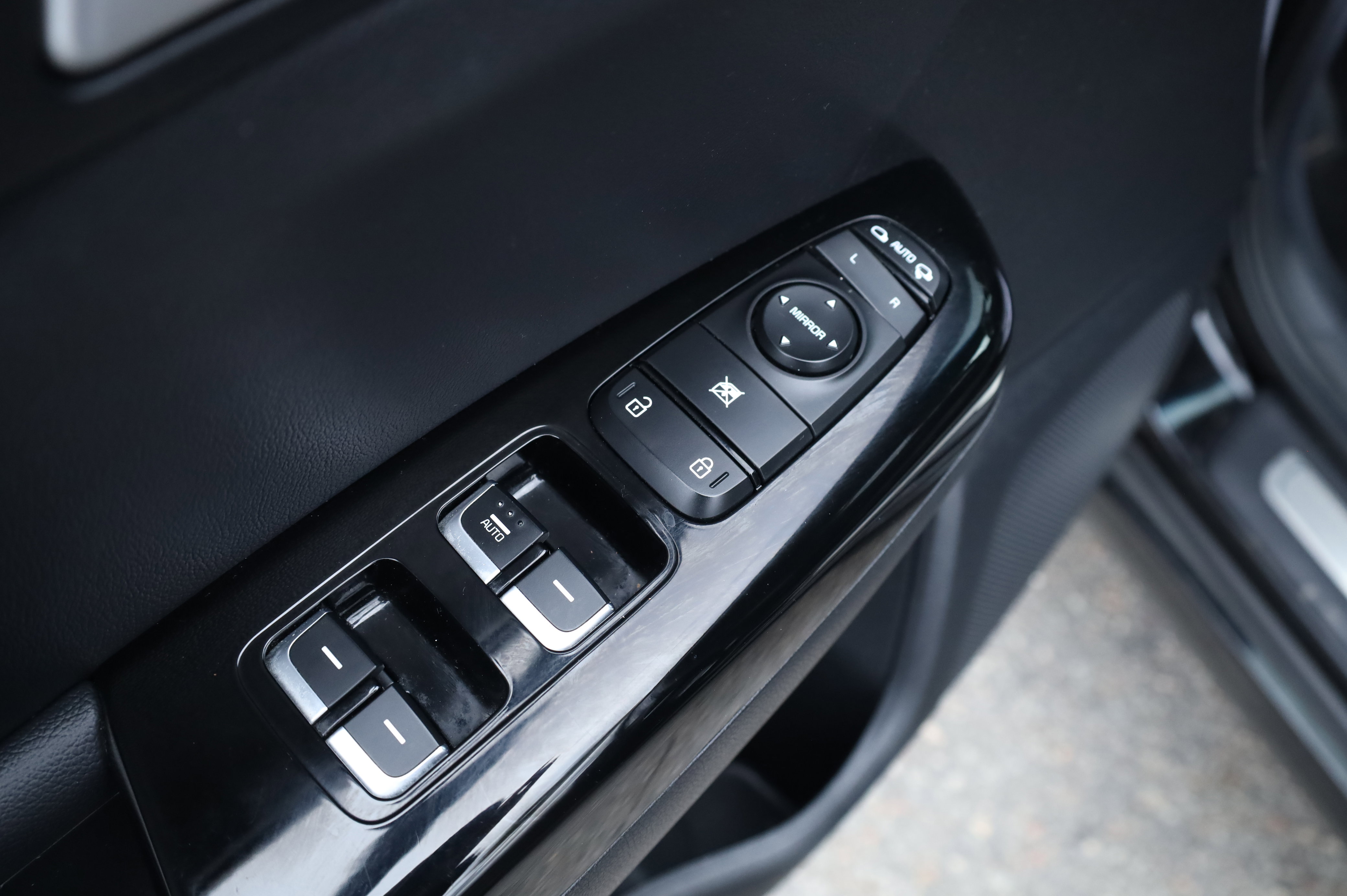 Used 2021 Kia Sportage S w/ S FWD Premium Package image 22