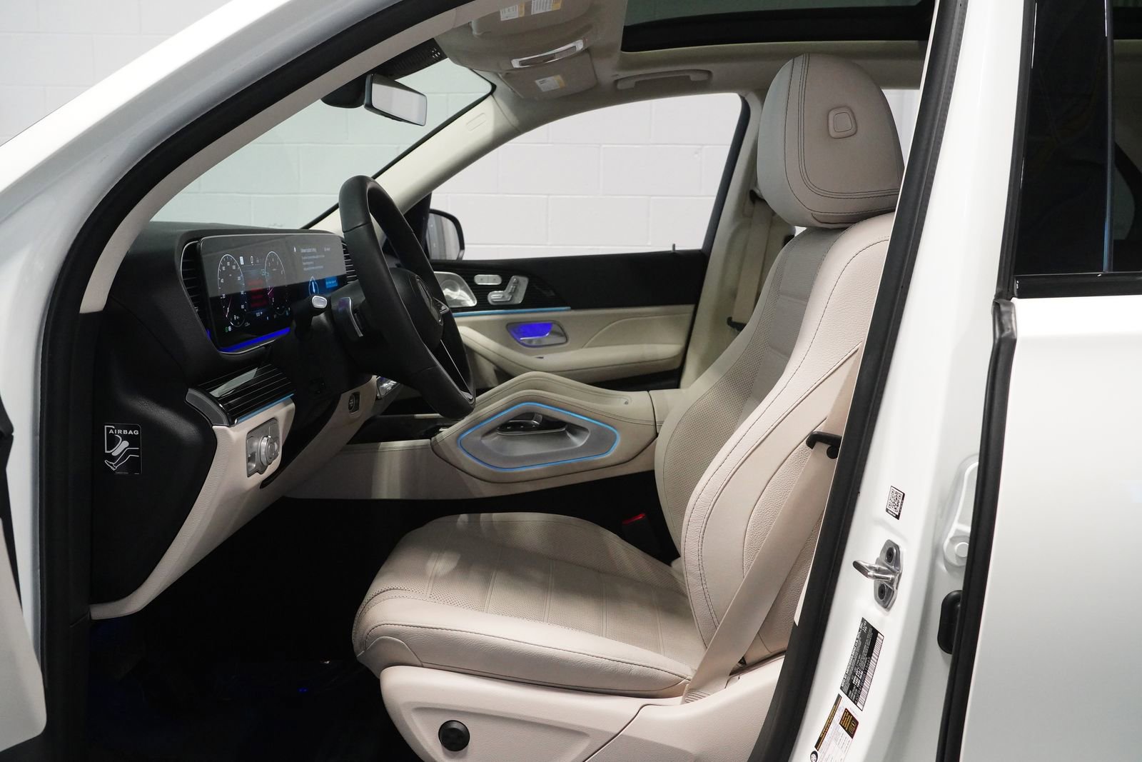 Certified 2024 Mercedes-Benz GLE 350 4MATIC image 11