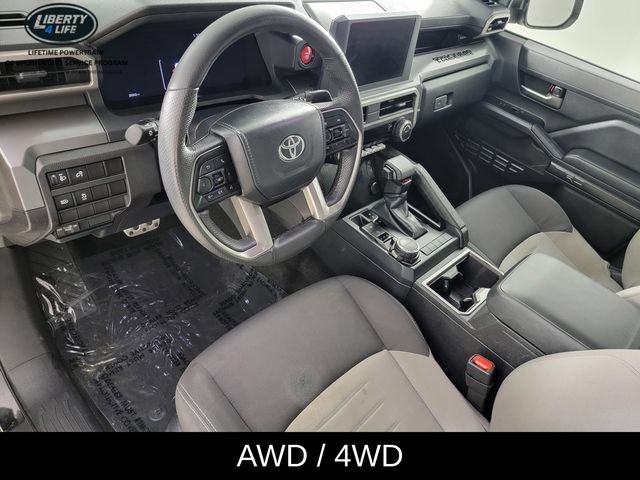 Used 2024 Toyota Tacoma TRD Sport AWD/4WD image 12