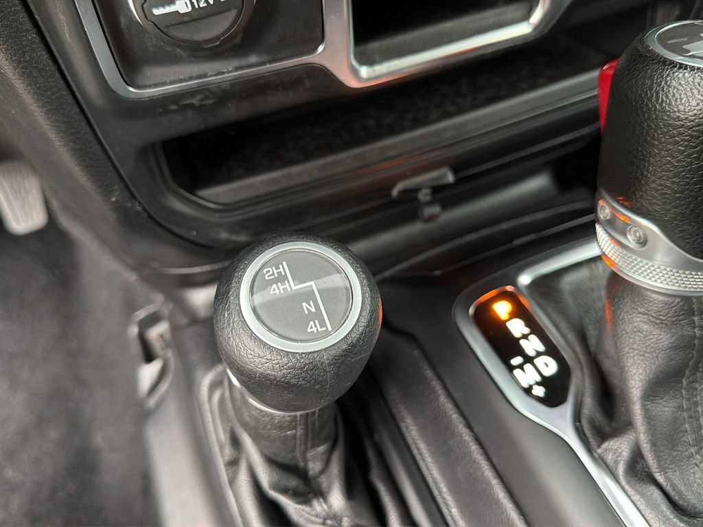 Used 2020 Jeep Wrangler Unlimited Sport AWD/4WD image 29