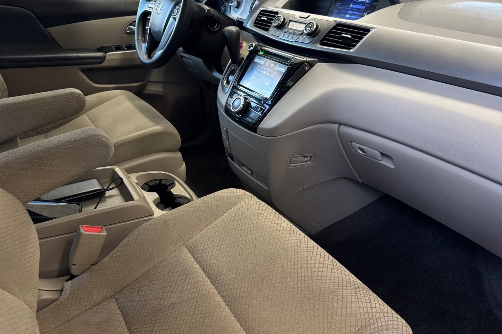Used 2014 Honda Odyssey EX image 17