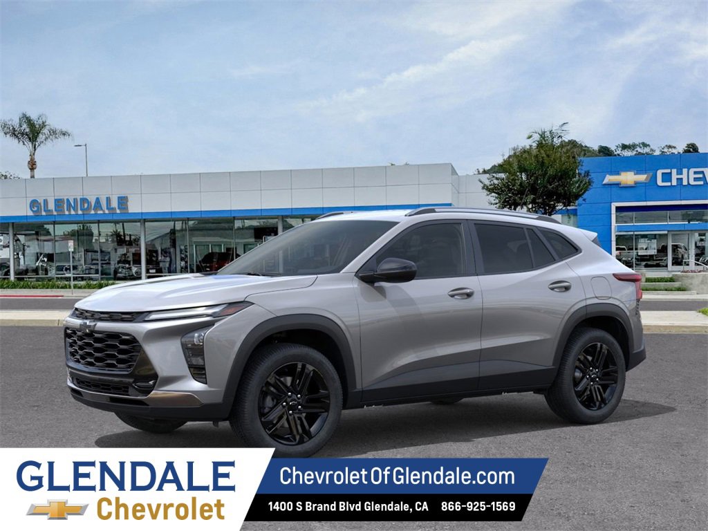 New 2026 Chevrolet Trax ACTIV image 2