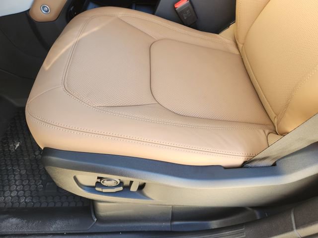 Used 2026 Land Rover Defender 110 S image 17