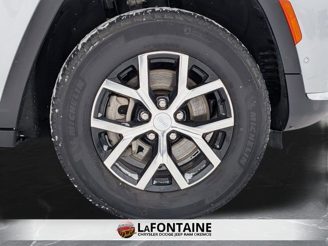 Used 2024 Jeep Grand Cherokee L Limited w/ Luxury Tech Group II image 35