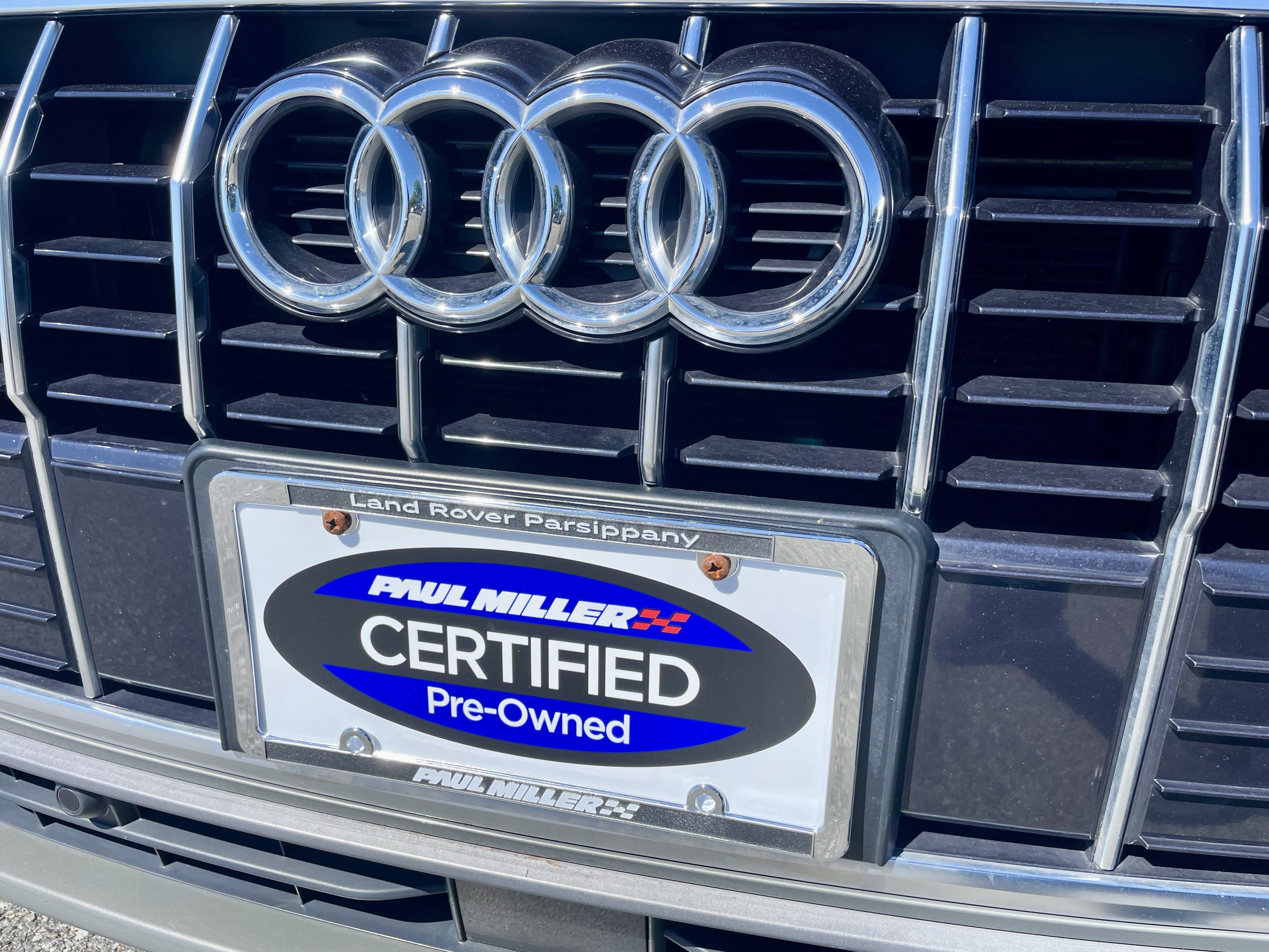 Used 2020 Audi Q3 2.0T Premium w/ Convenience Package AWD/4WD image 31