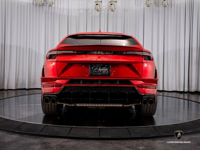 Used 2024 Lamborghini Urus S AWD/4WD image 10