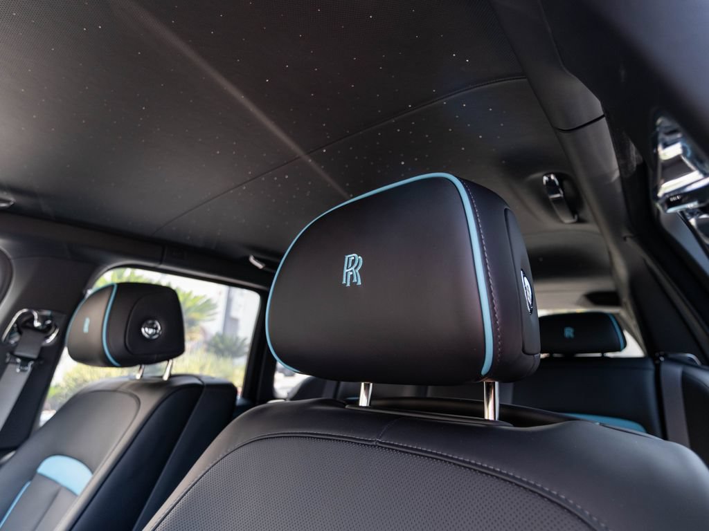 New 2026 Rolls-Royce Cullinan AWD/4WD image 10