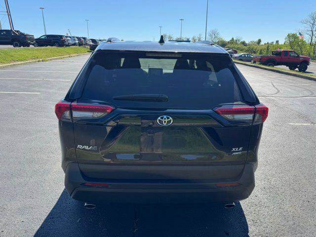 Certified 2025 Toyota RAV4 XLE AWD/4WD image 4