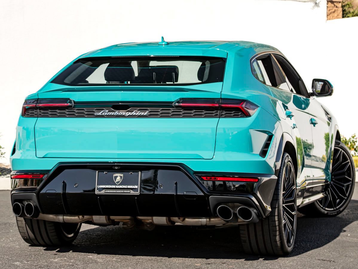 Used 2025 Lamborghini Urus SE AWD/4WD image 6
