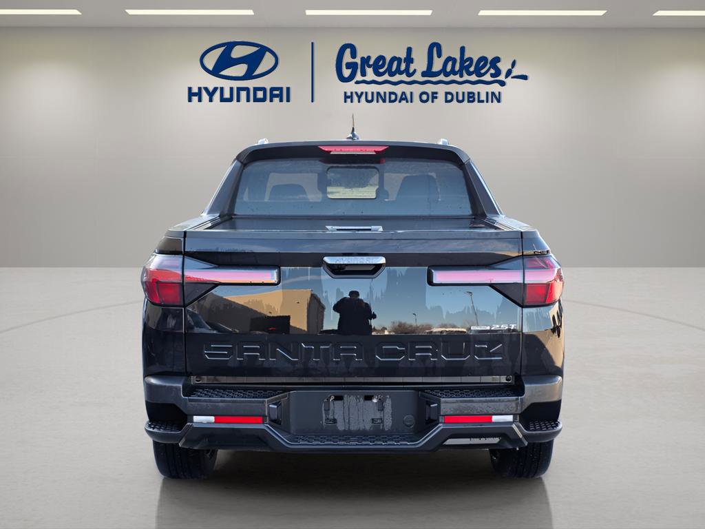 Used 2024 Hyundai Santa Cruz Night image 4