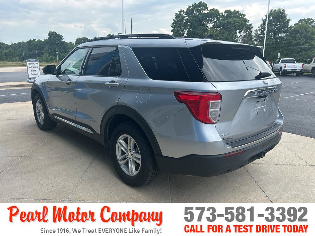 Used 2022 Ford Explorer XLT w/ Class IV Trailer Tow Package AWD/4WD image 6