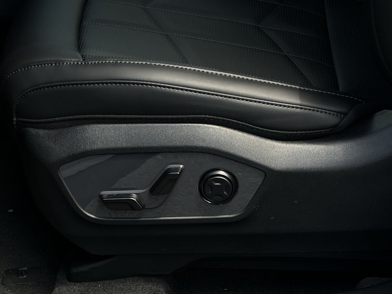 New 2027 Kia Telluride EX X-Line AWD/4WD image 19
