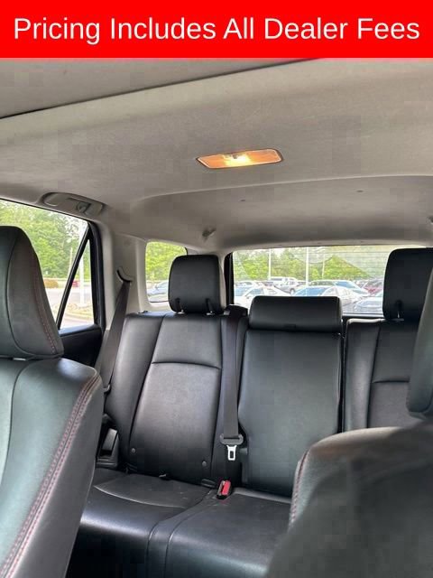 Used 2019 Toyota 4Runner TRD Off-Road Premium AWD/4WD image 6