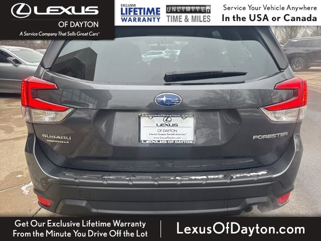 Used 2024 Subaru Forester Premium image 4