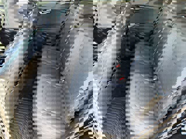 Used 2023 Kia Niro SX image 17