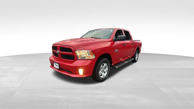 Used 2018 RAM 1500 Express image 2