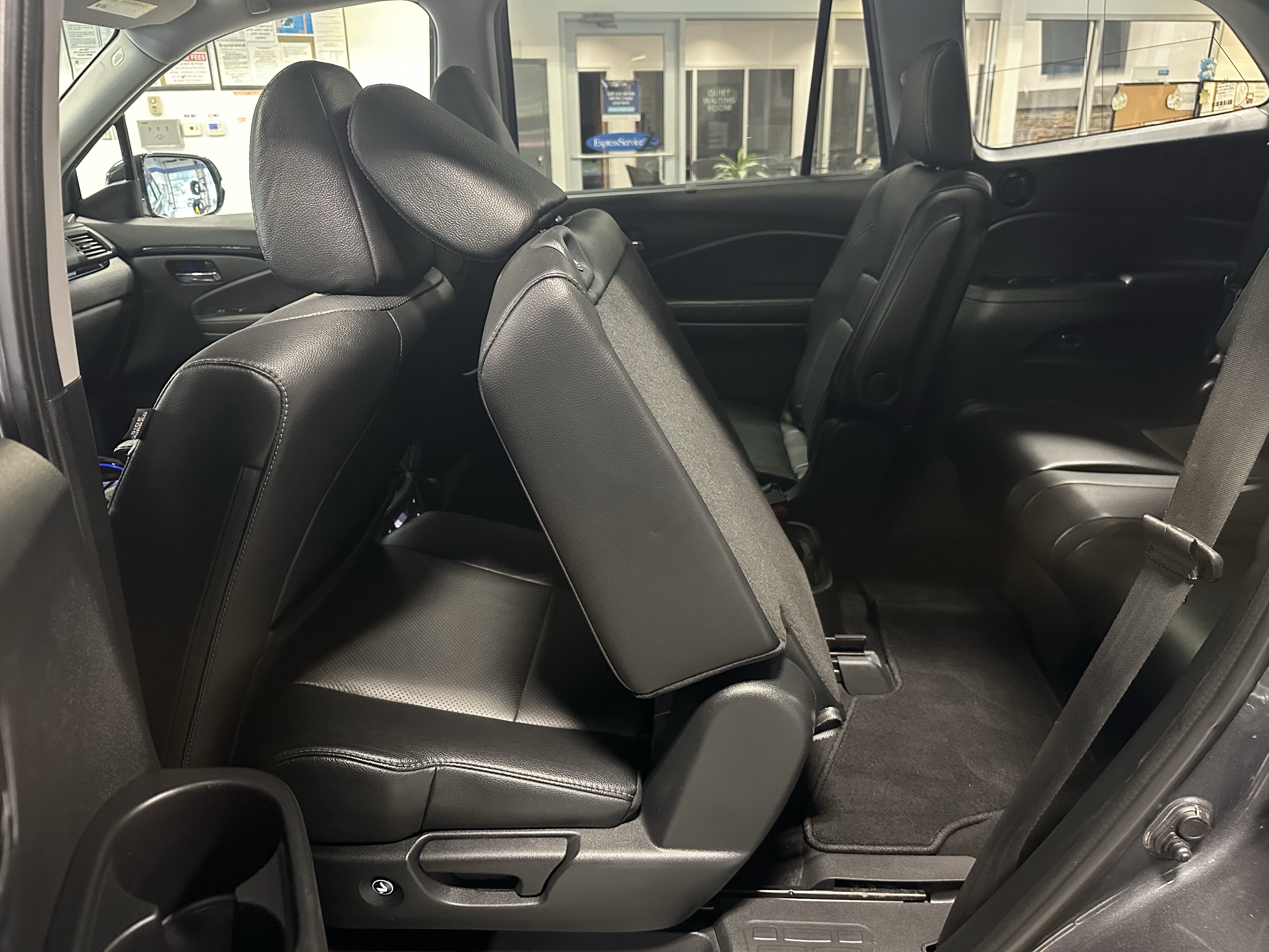 Used 2018 Honda Pilot Elite image 27