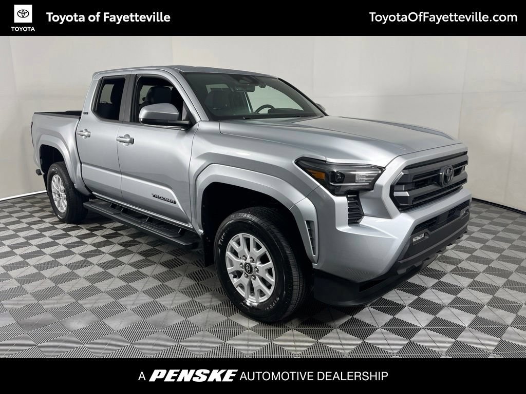 Certified 2024 Toyota Tacoma SR5 AWD/4WD image 16