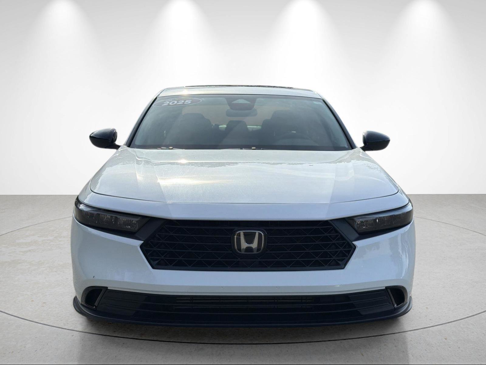 Used 2025 Honda Accord SE image 8