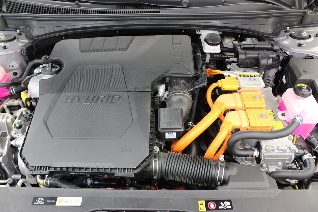 Used 2024 Hyundai Elantra Limited FWD image 33
