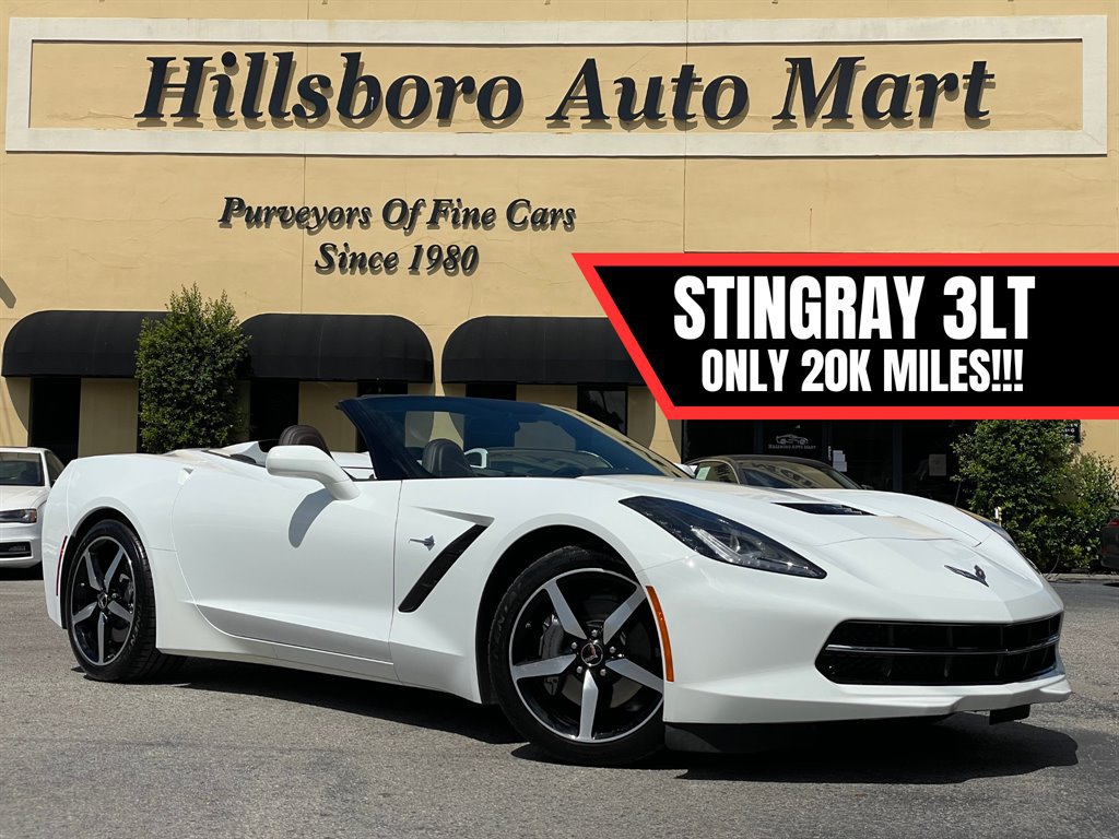 Used 2015 Chevrolet Corvette Stingray Convertible w/ 3LT Preferred Equipment Group RWD image 1
