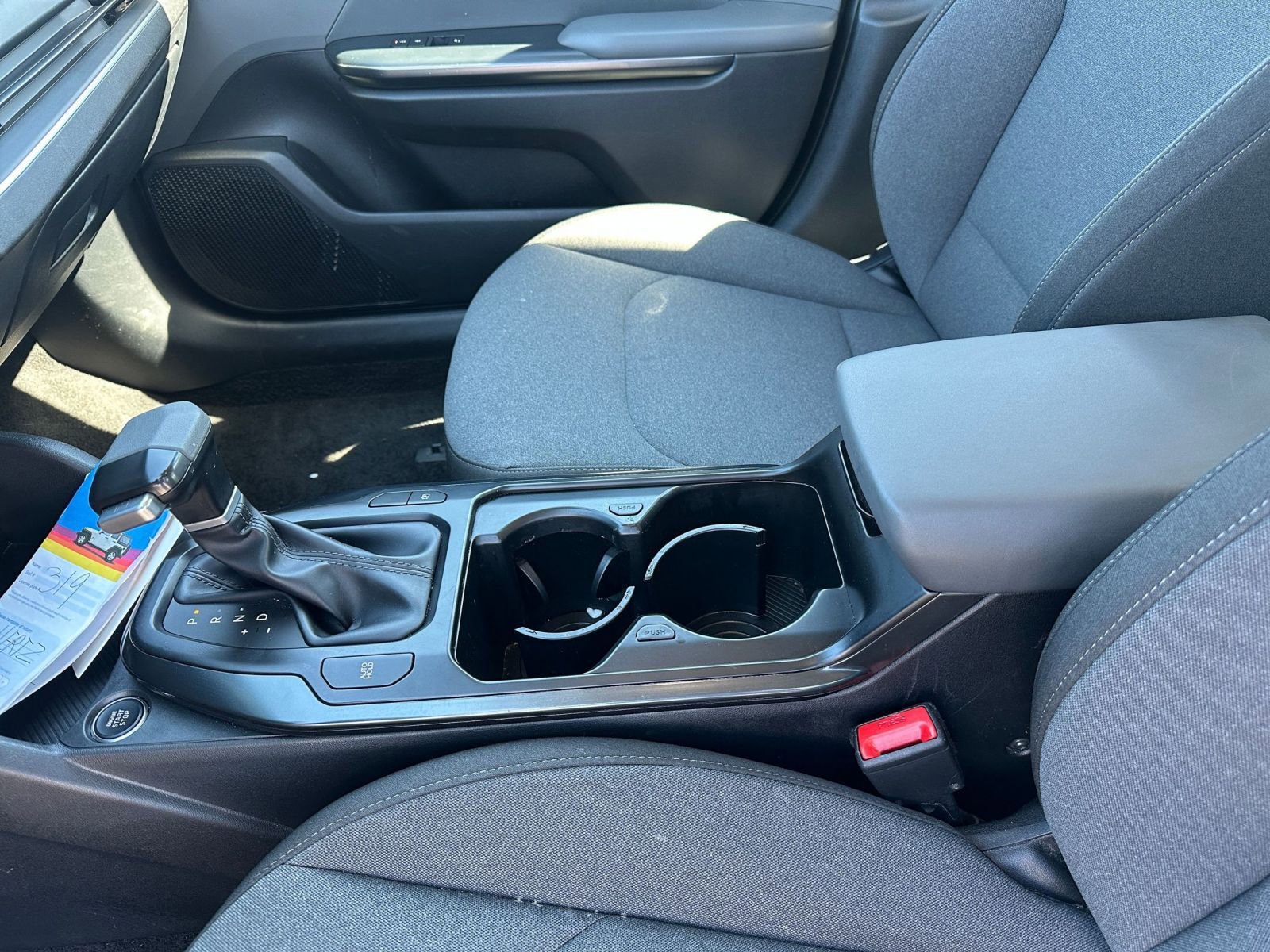 Used 2025 Kia K4 LXS image 39