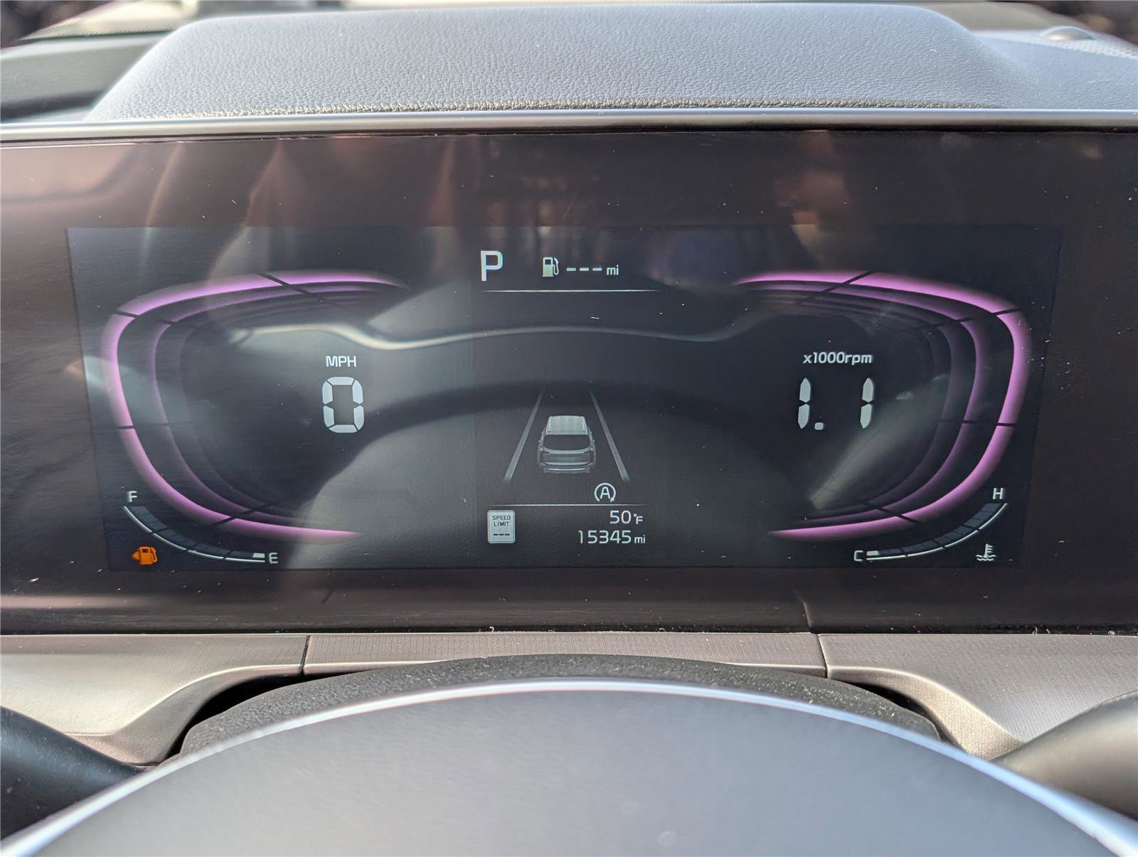 Used 2024 Kia Telluride LX image 27