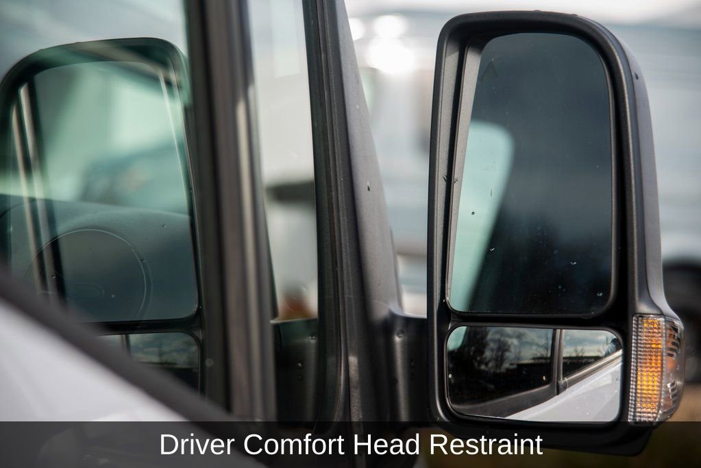 Used 2025 Mercedes-Benz Sprinter 2500 image 23