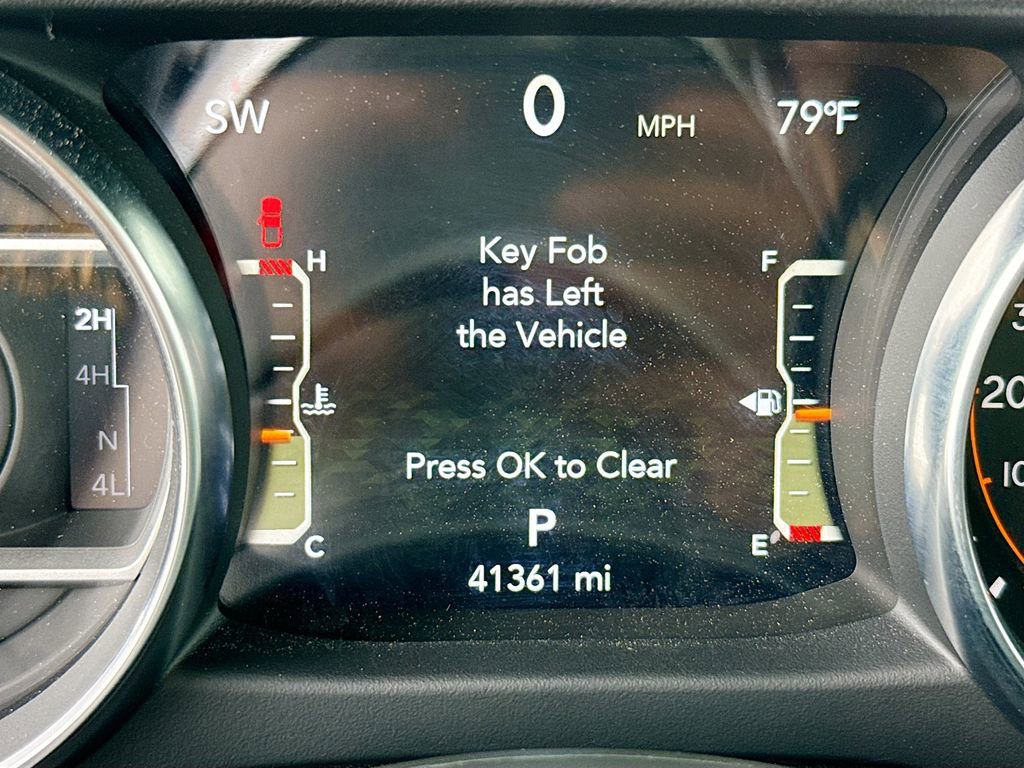 Used 2021 Jeep Gladiator Overland image 13