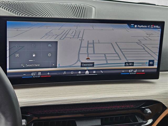 Used 2025 BMW 330i Sedan RWD image 13