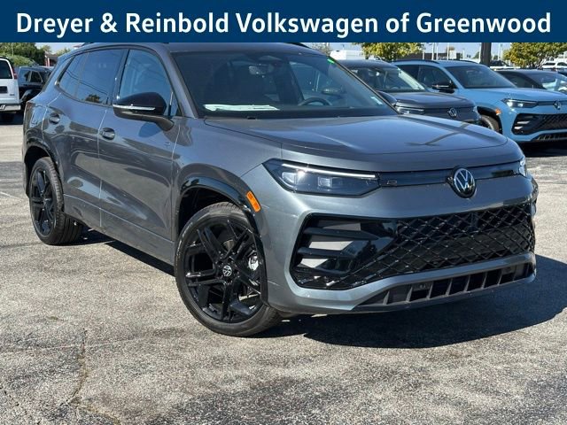 New 2025 Volkswagen Tiguan SE R-Line