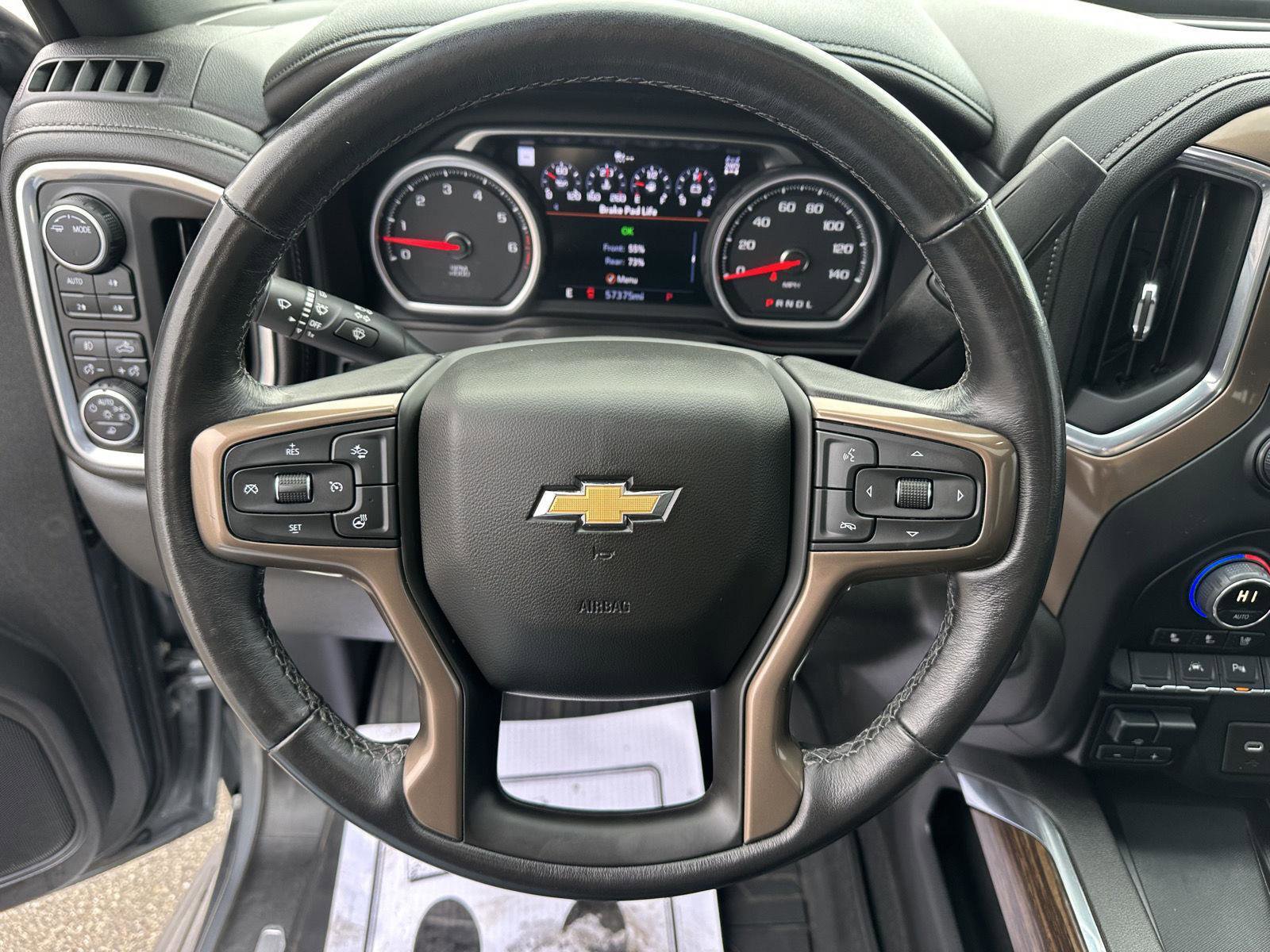 Used 2022 Chevrolet Silverado 1500 High Country w/ Technology Package AWD/4WD image 21