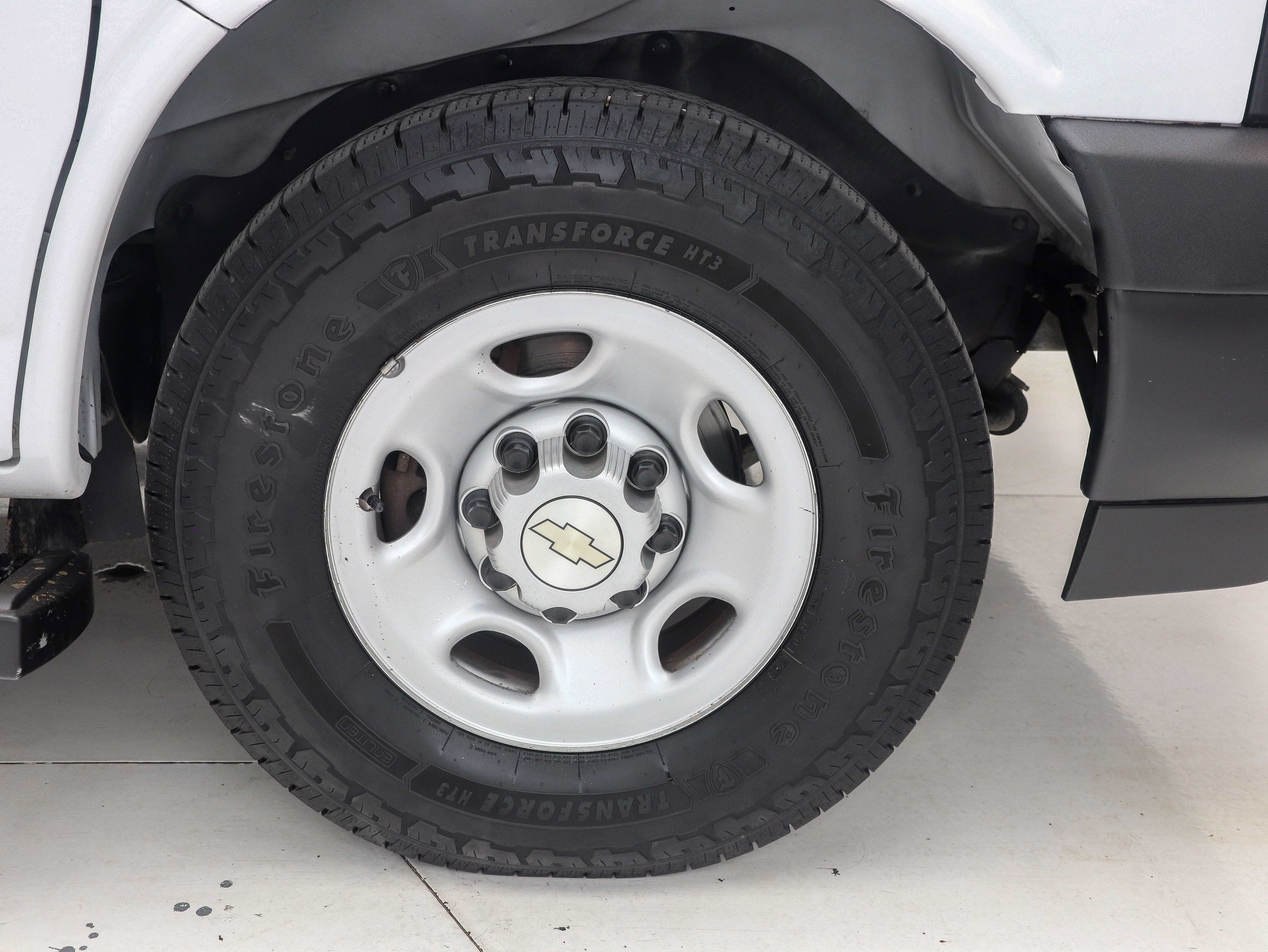 Used 2021 Chevrolet Express 3500 LS RWD image 29