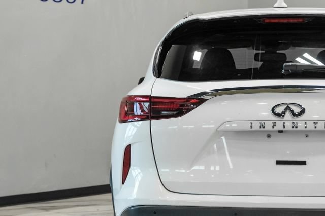 Used 2020 INFINITI QX50 Luxe w/ Navigation Package FWD image 46