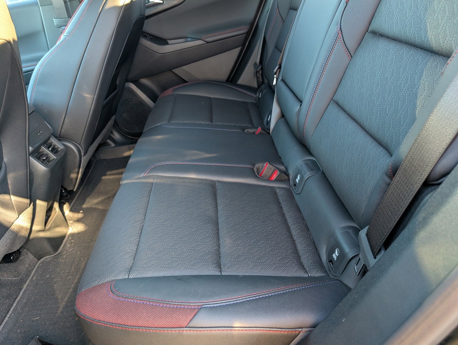 Certified 2025 Chevrolet Equinox RS image 8