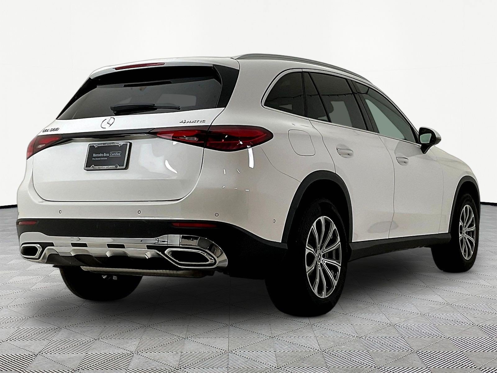 Certified 2023 Mercedes-Benz GLC 300 4MATIC image 6