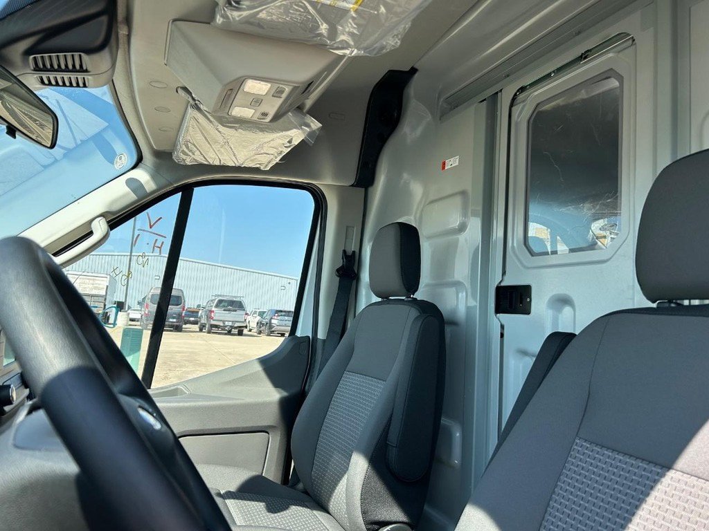 New 2025 Ford Transit 250 148 Medium Roof w/ Interior Upgrade Package RWD image 5