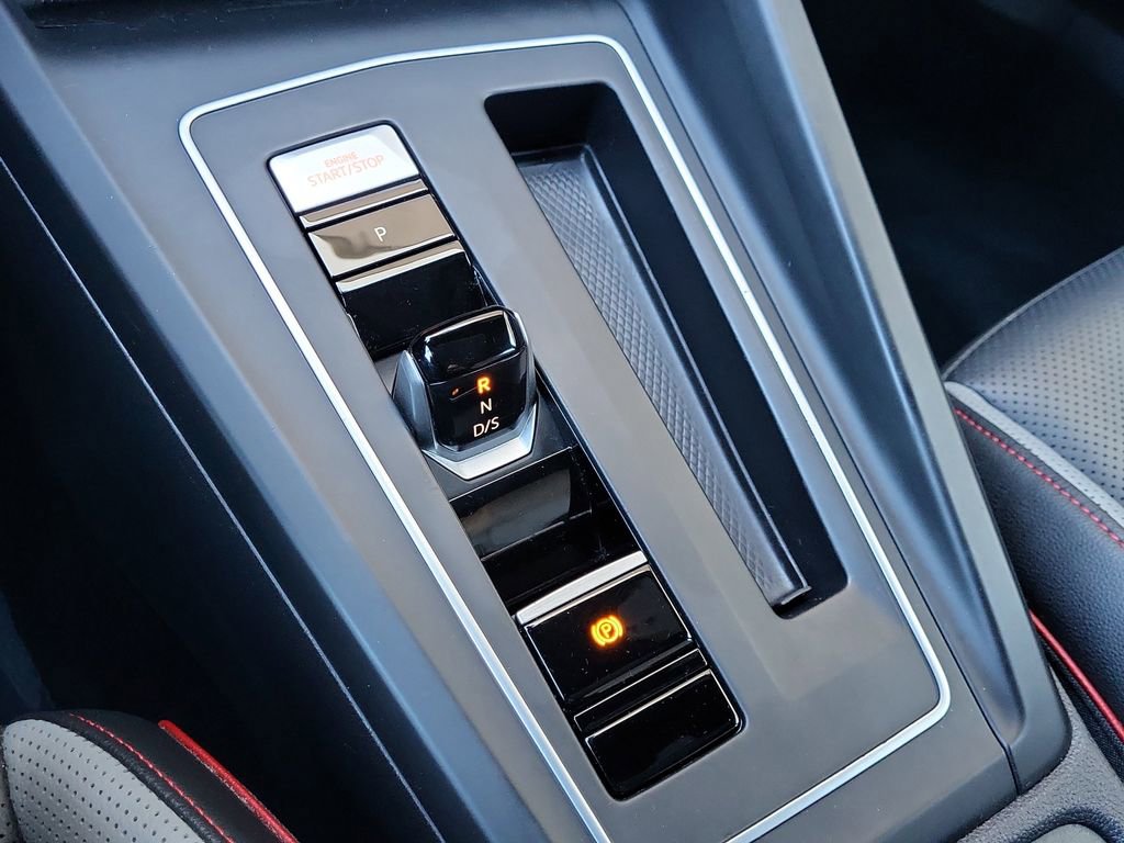 Used 2022 Volkswagen GTI Autobahn image 28