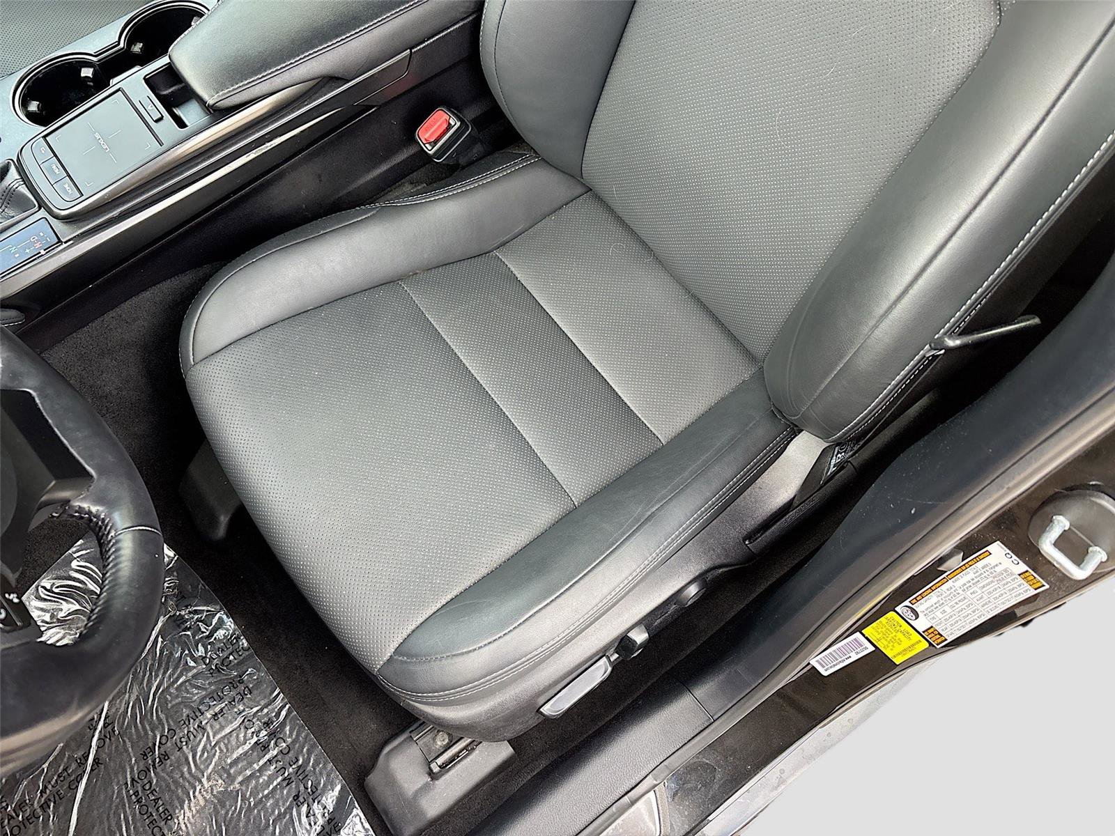 Used 2022 Lexus IS 300 AWD w/ Premium Package image 22