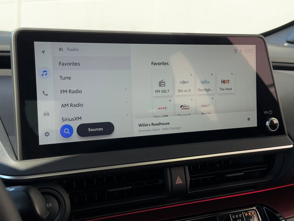 Used 2024 Toyota Prius Prime Premium w/ Advanced Technology Package FWD image 18