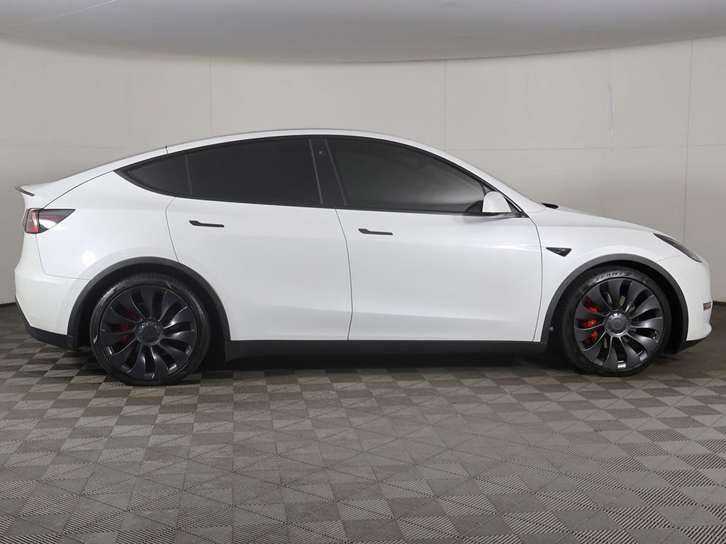 Used 2021 Tesla Model Y Performance AWD/4WD image 17
