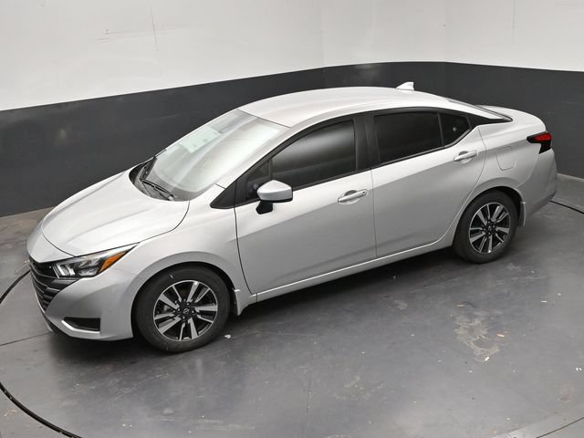 New 2025 Nissan Versa SV w/ Trunk Package FWD image 20