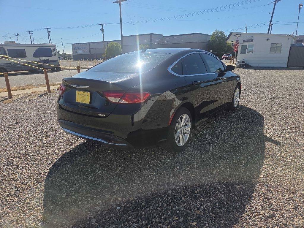 Used 2015 Chrysler 200 Limited w/ Convenience Group FWD image 5